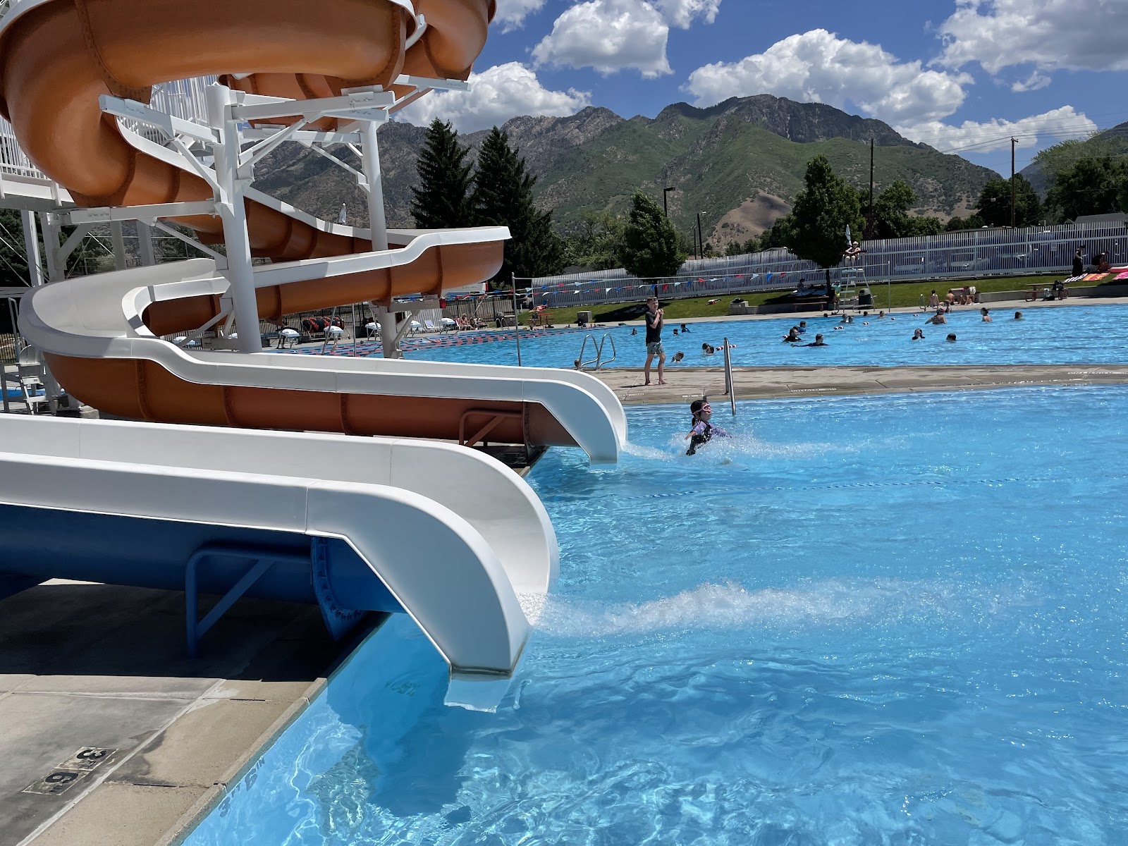 Cottonwood Heights Recreation Center, photo by Joohyun Kim