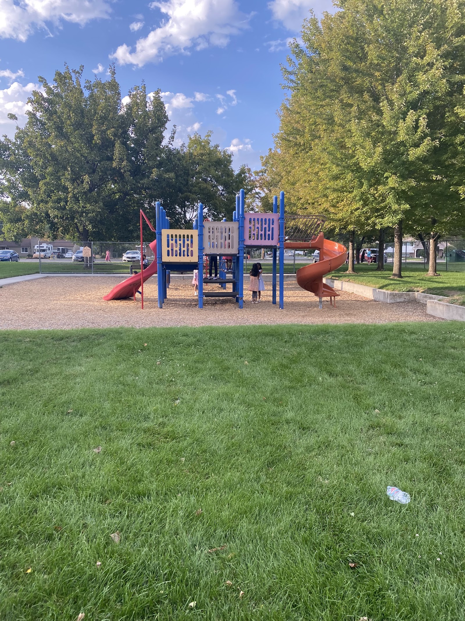 Bicentennial Park Pickleball Courts, photo by Arbind Karna