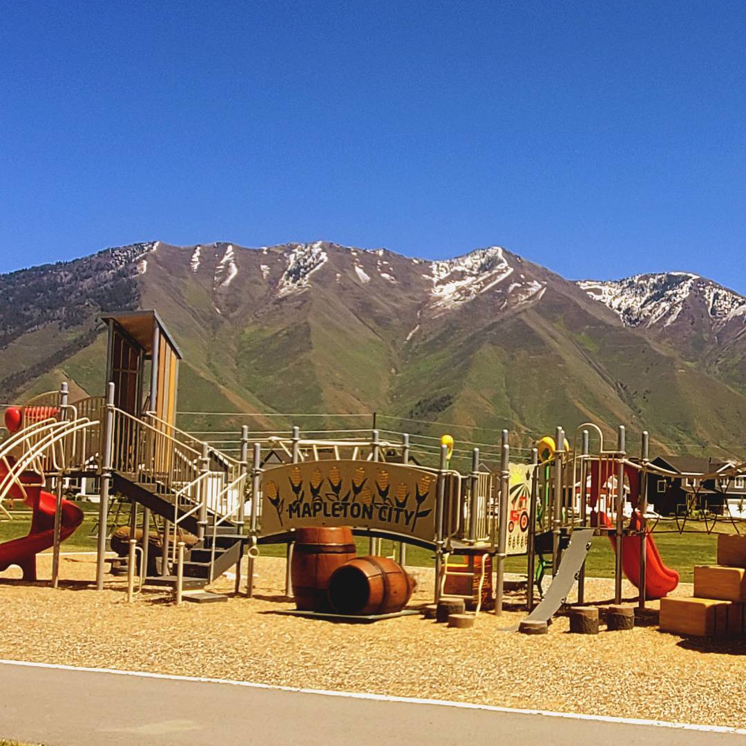 Maple Grove Park, photo by Kyle Westwood