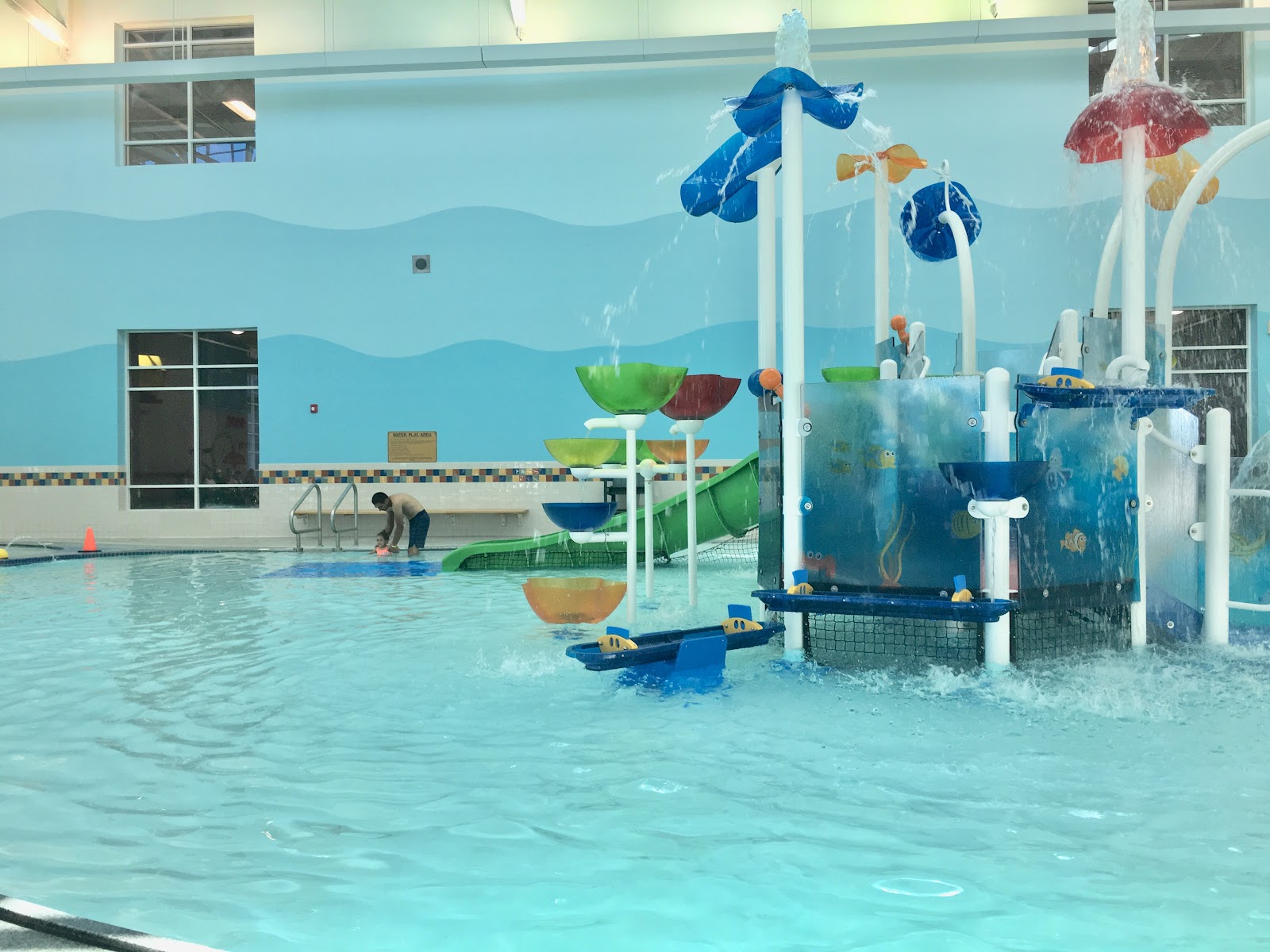 Gene Fullmer Recreation Center, photo by Mariana Mazepa