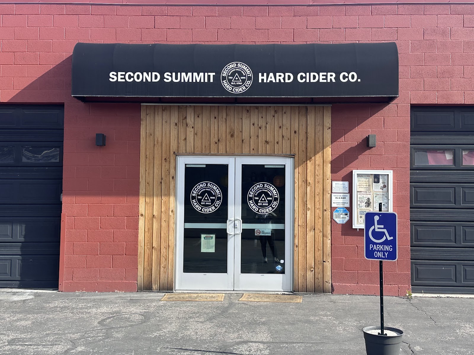 Second Summit Hard Cider Co., photo by Kentrell Charles