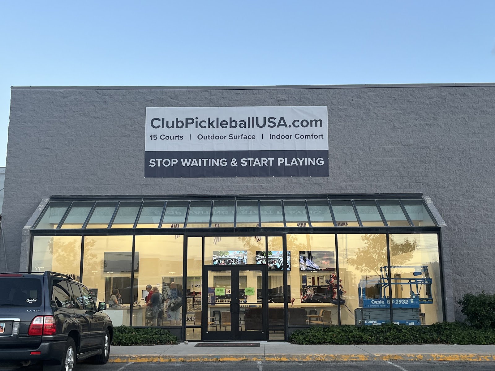 9000 S - Club Pickleball USA, photo by Scuba Tyloo