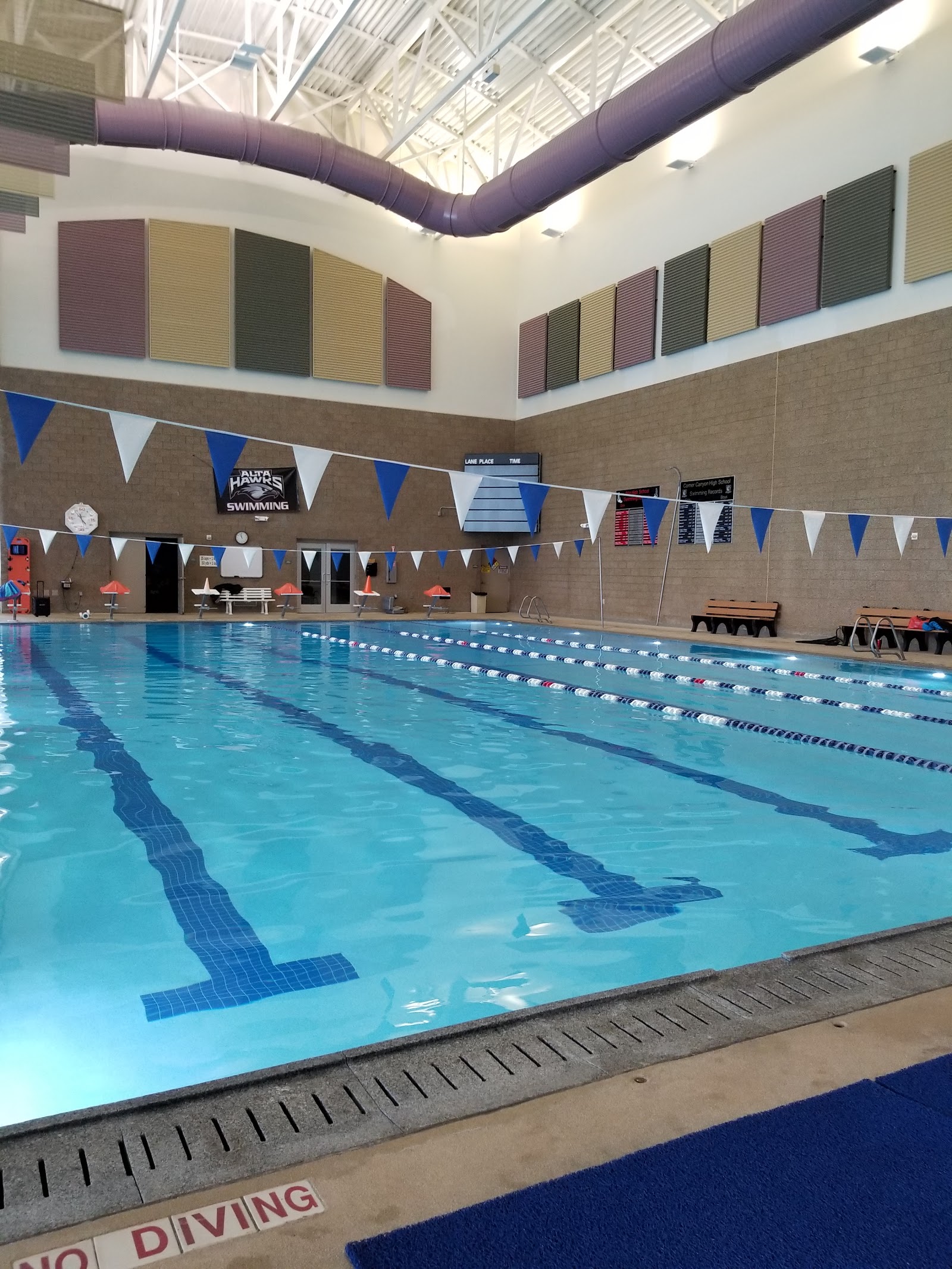 Dimple Dell Recreation Center, photo by C. M.