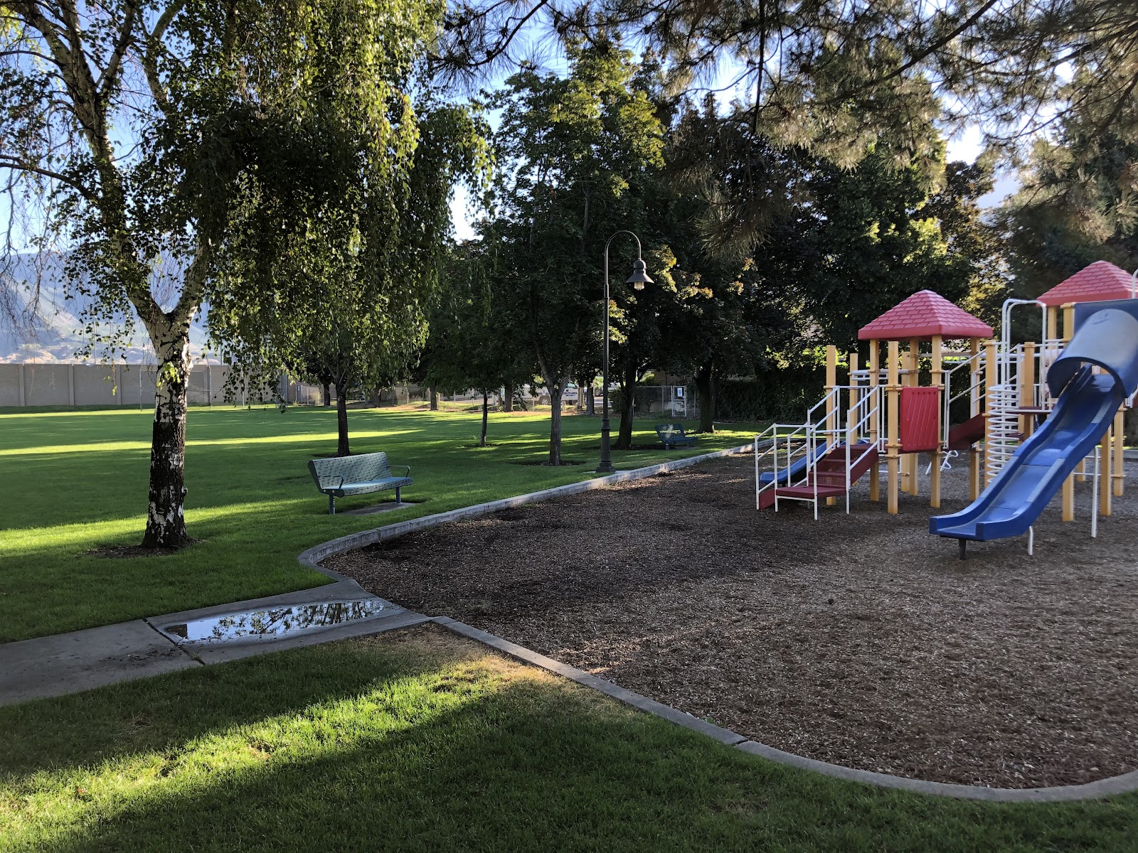 Hillcrest Park, photo by Luke Worthington