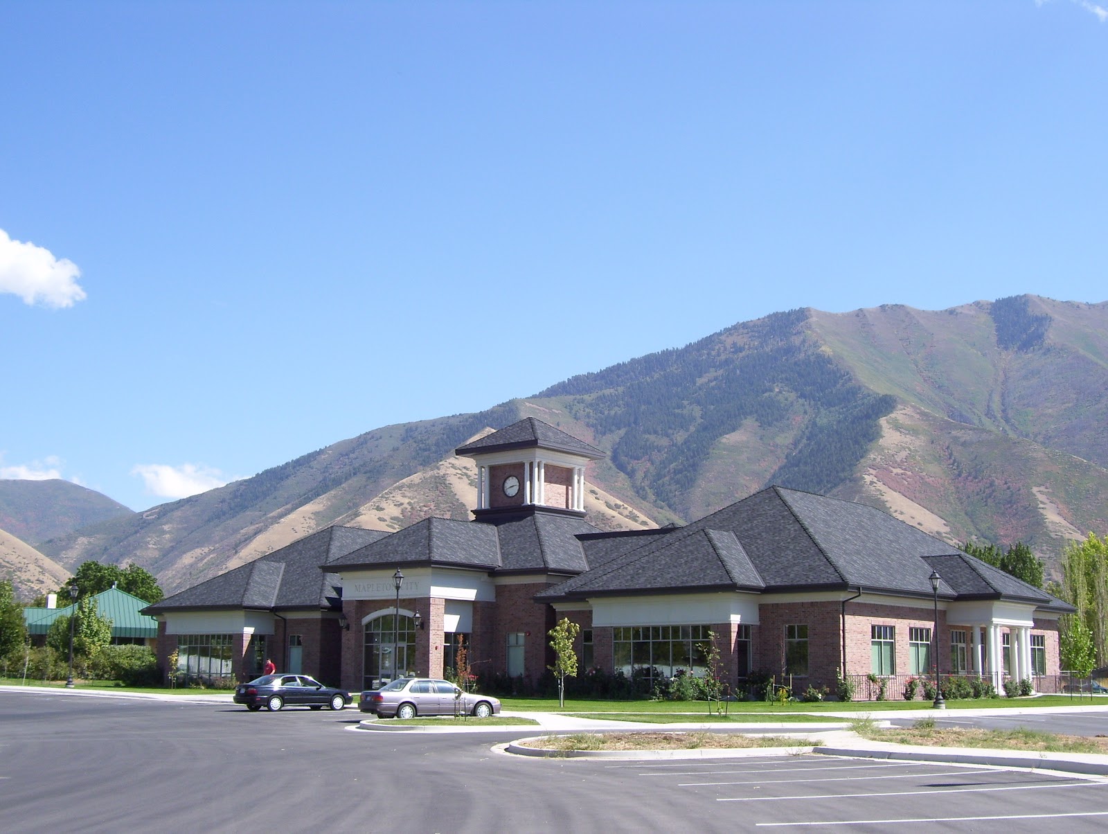 Mapleton Community Center, photo by Camille Brown